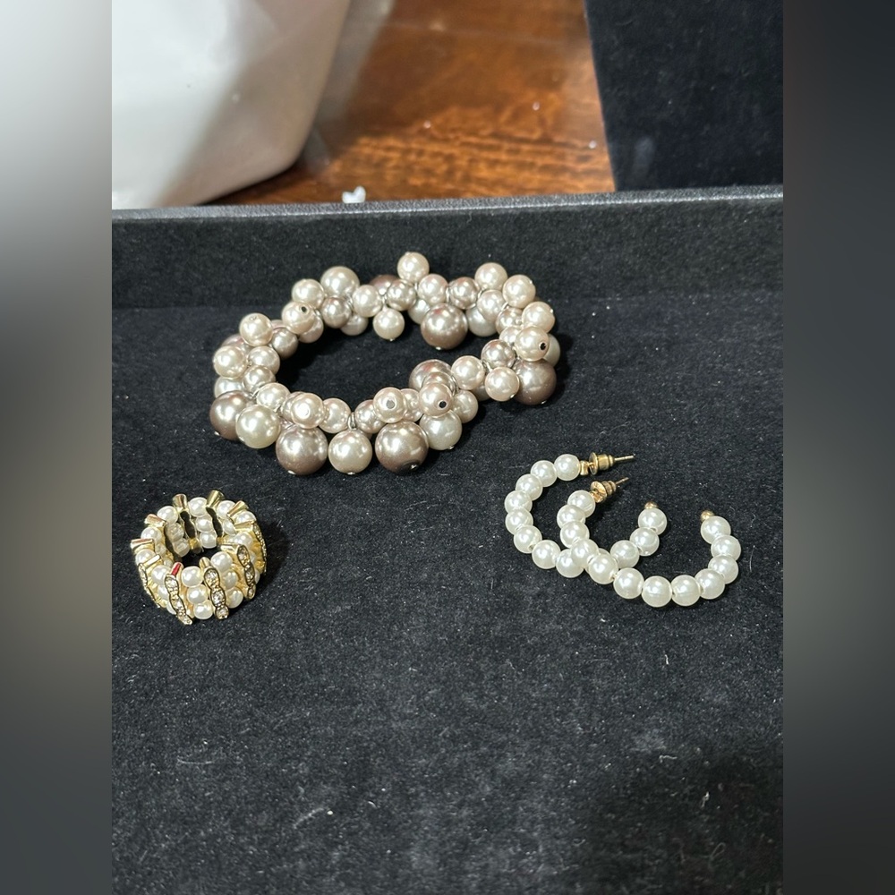 Jewelry Bundle - Picture 3 of 8